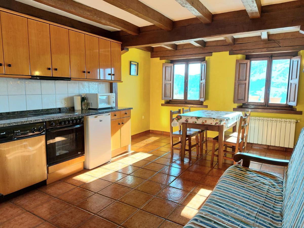 Apartamentos Rurales Las Rocas De Brez Камаленьо Экстерьер фото