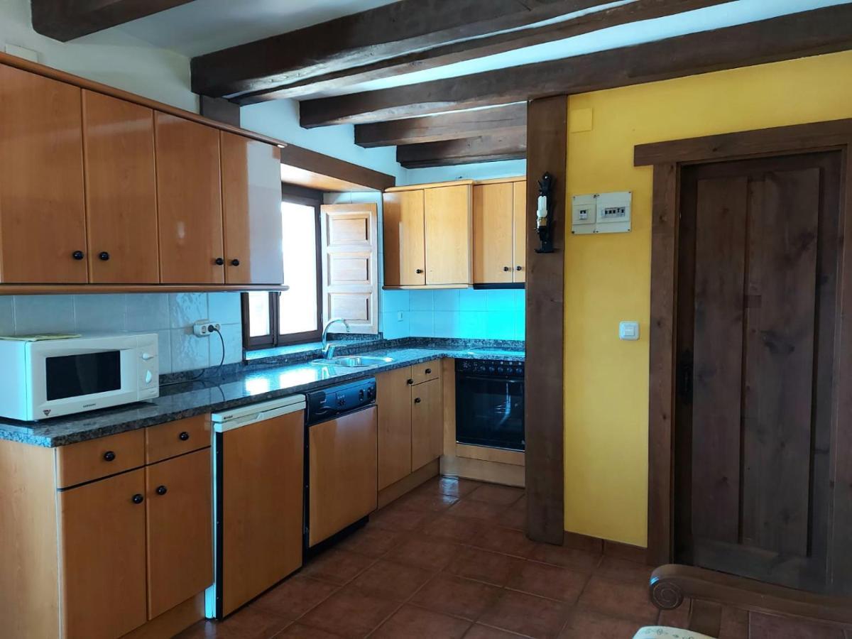Apartamentos Rurales Las Rocas De Brez Камаленьо Экстерьер фото