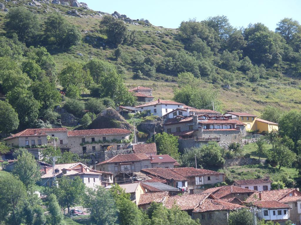 Apartamentos Rurales Las Rocas De Brez Камаленьо Экстерьер фото